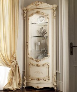 Витрина ROYAL AGM (ALBERTO E MARIO GHEZZANI) AZ.629 - ROYAL